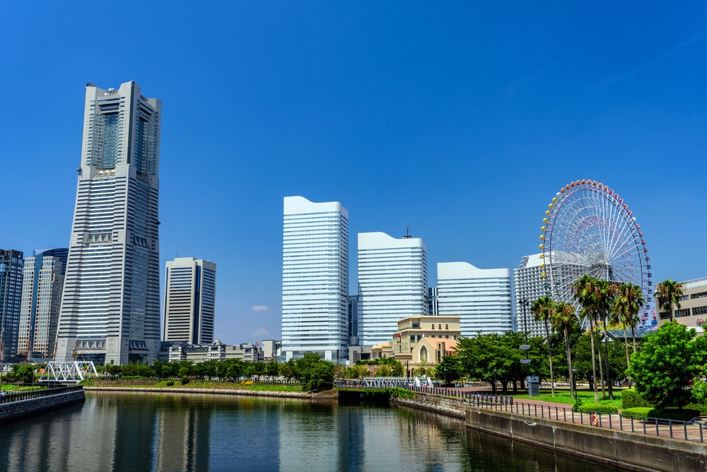 Panoramic view of Yokohama Minato Mirai 21 buildings