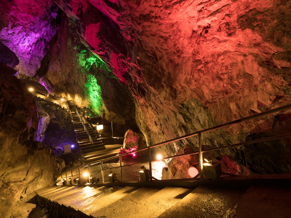 Nippara limestone cave